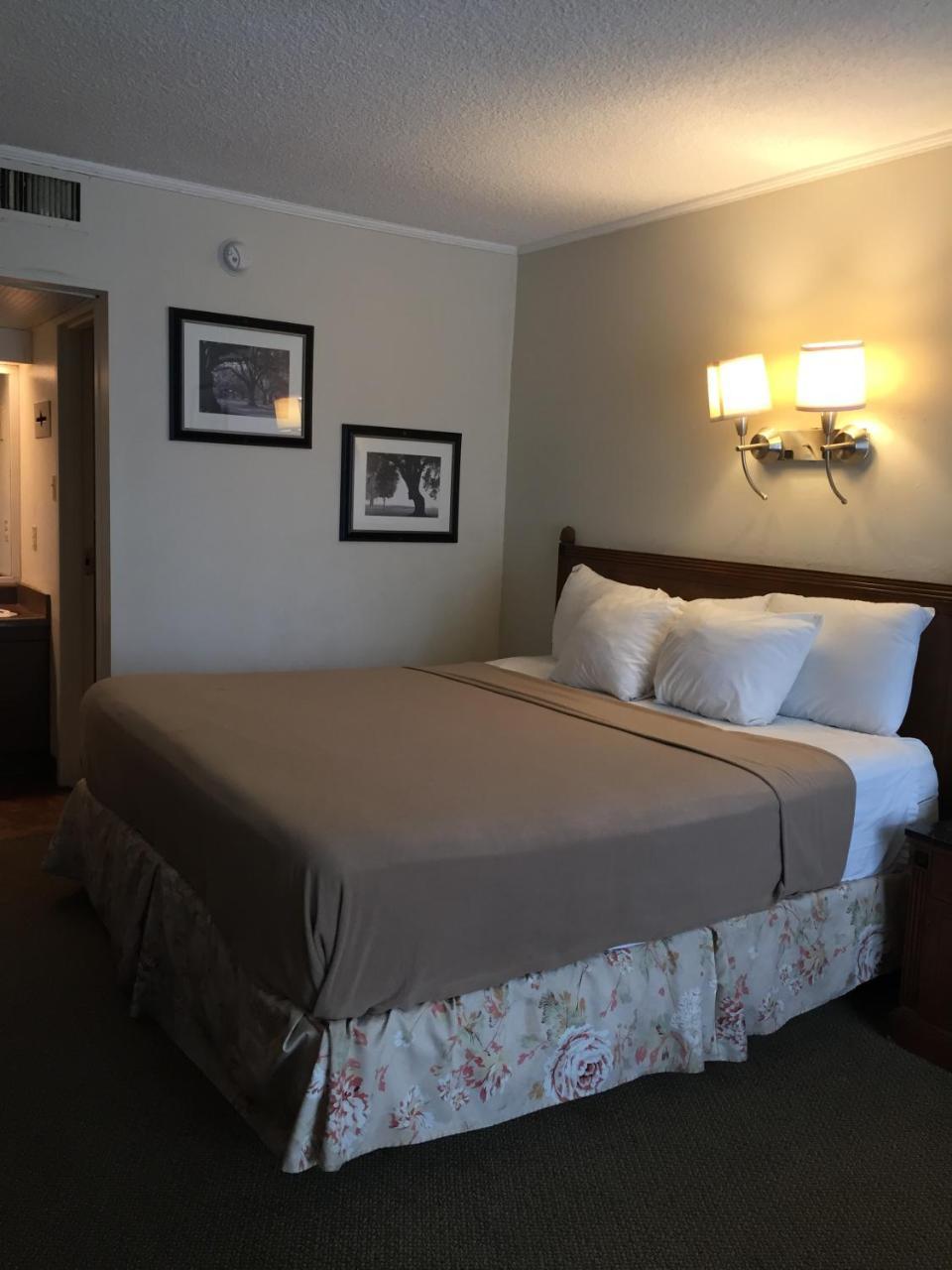 Cheshire Motor Inn Atlanta Esterno foto